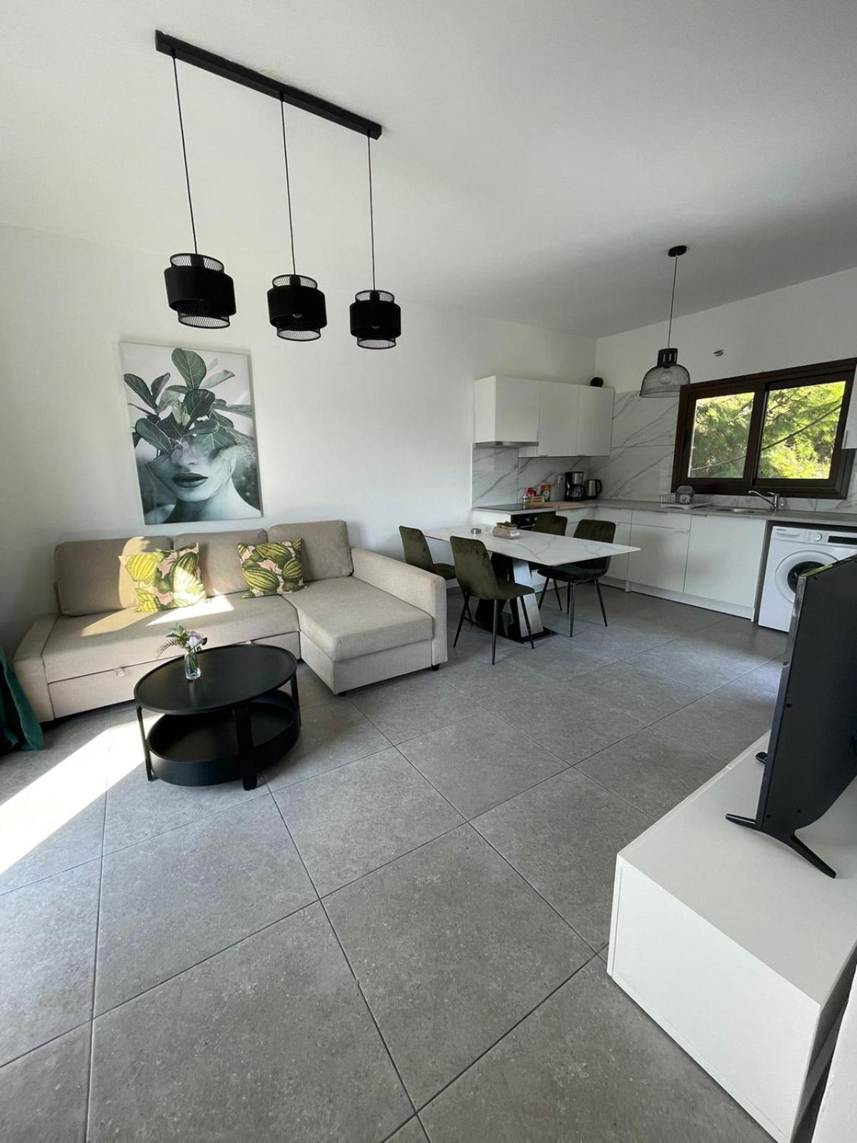 איה נאפה Serenityone - Centrally Located One Bedroom Apt מראה חיצוני תמונה