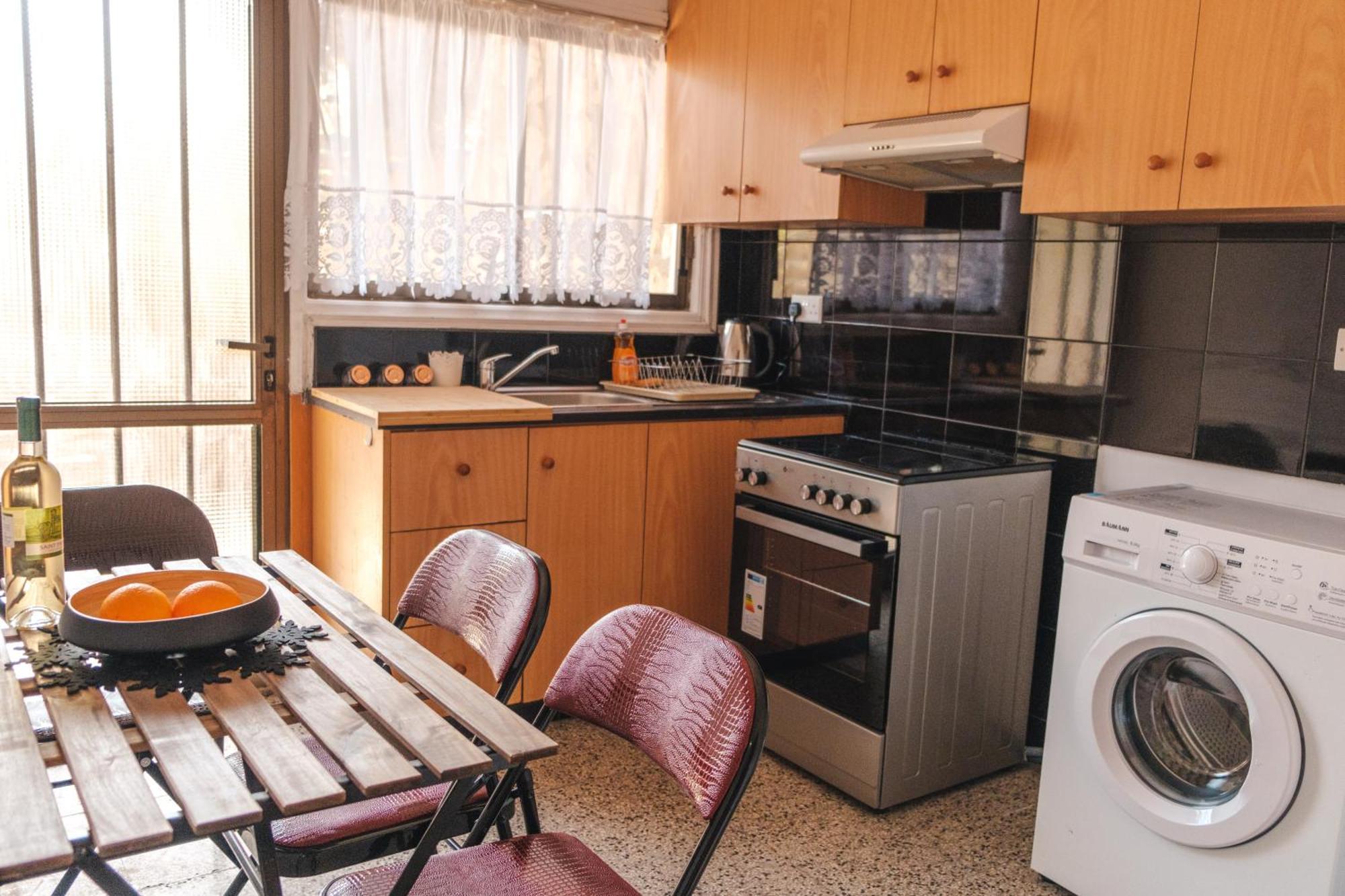 איה נאפה Serenityone - Centrally Located One Bedroom Apt מראה חיצוני תמונה