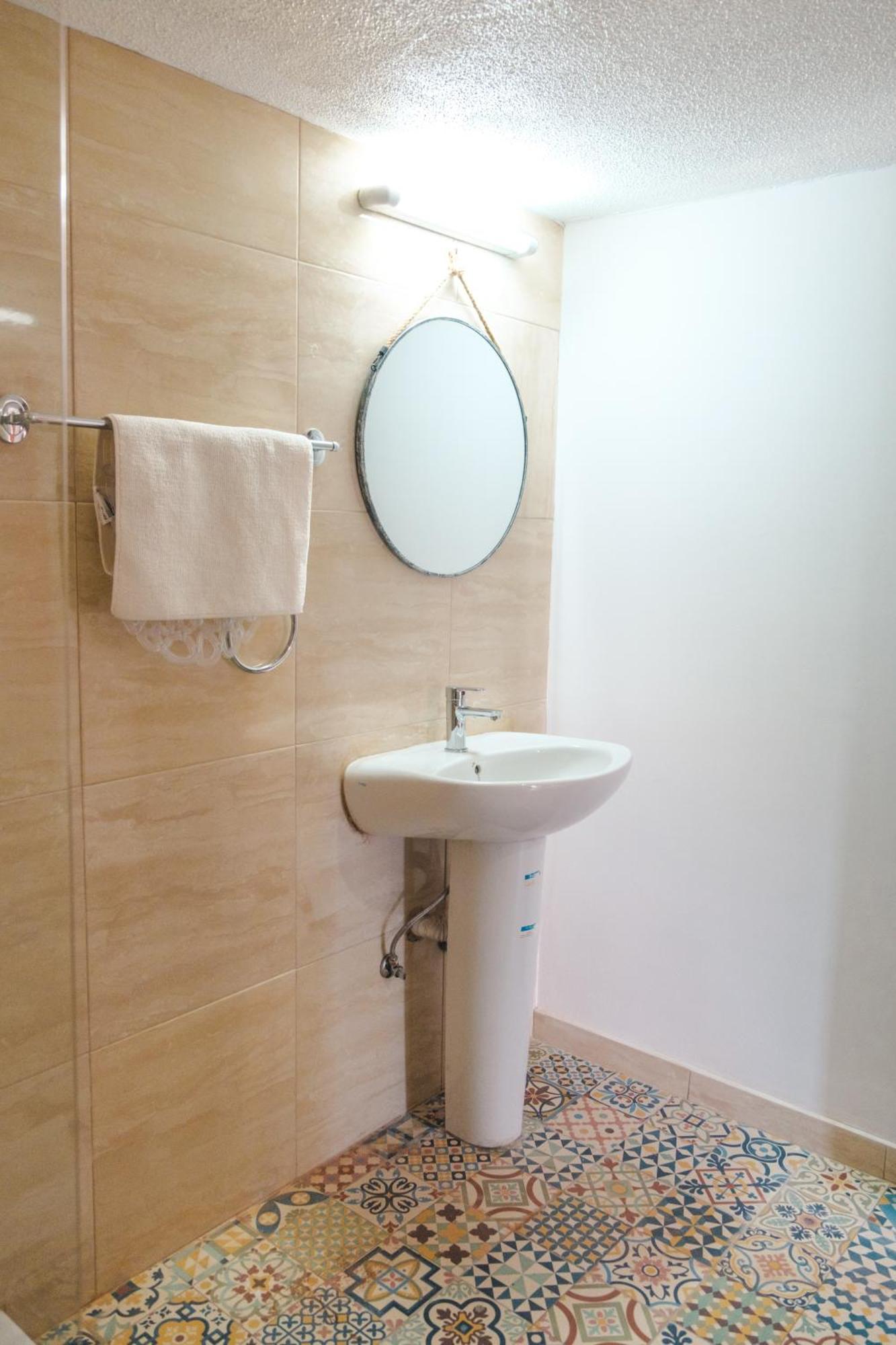 איה נאפה Serenityone - Centrally Located One Bedroom Apt מראה חיצוני תמונה