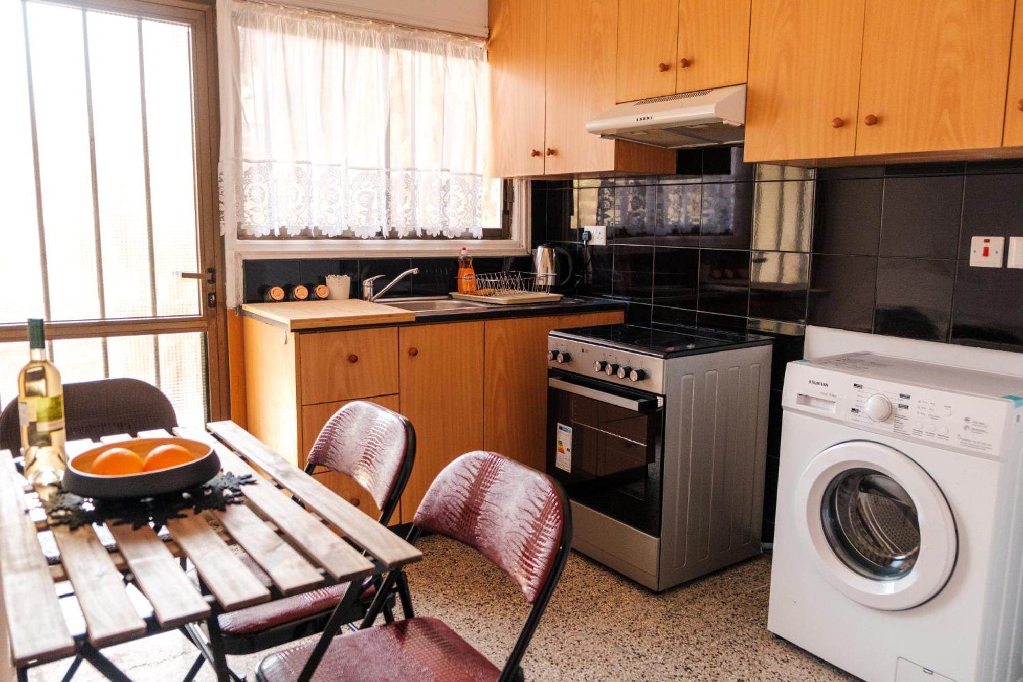 איה נאפה Serenityone - Centrally Located One Bedroom Apt מראה חיצוני תמונה